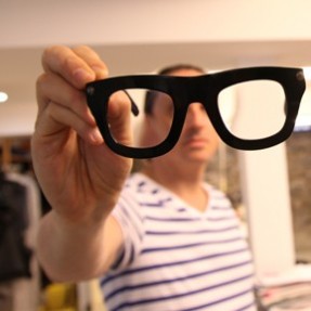 BARCODE.tv - Designer Denis Gagnon's glasses BARCODE.tv - Designer Denis Gagnon's glasses