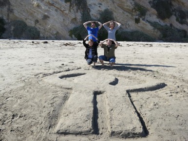 NFB animators make the logo on California beach!