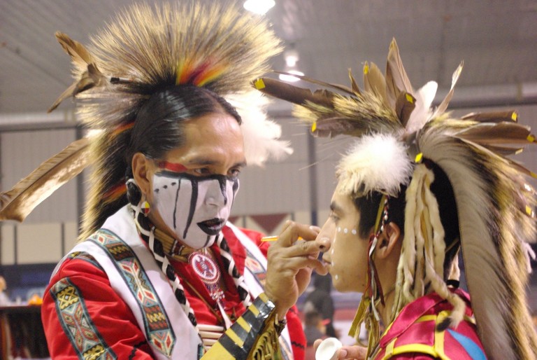 Chemin-Rouge_pow-wow-768x514